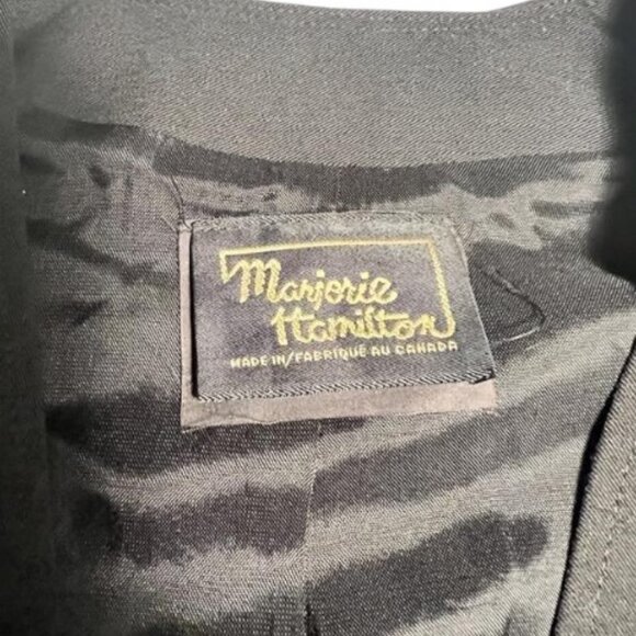 Marjorie Hamilton black wrap top size 14 - Picture 2 of 3